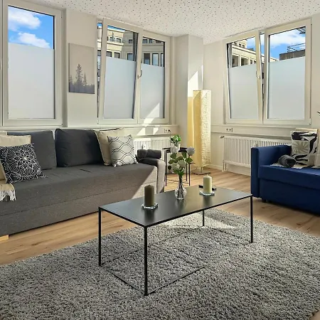 Loft 24 Zentrales Gruppenloft Fuer 10 Gaeste Mit Ps5 * Stoccarda